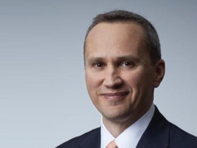 M. Almeida Robert MFS